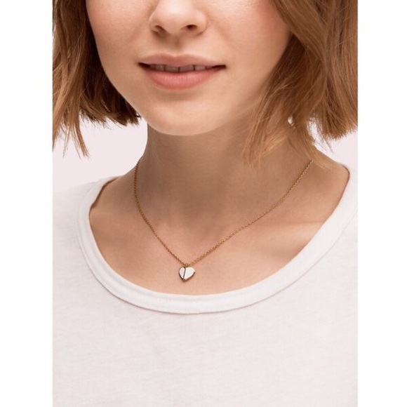 KATE SPADE • White Heritage Heart Necklace - Picture 2 of 4